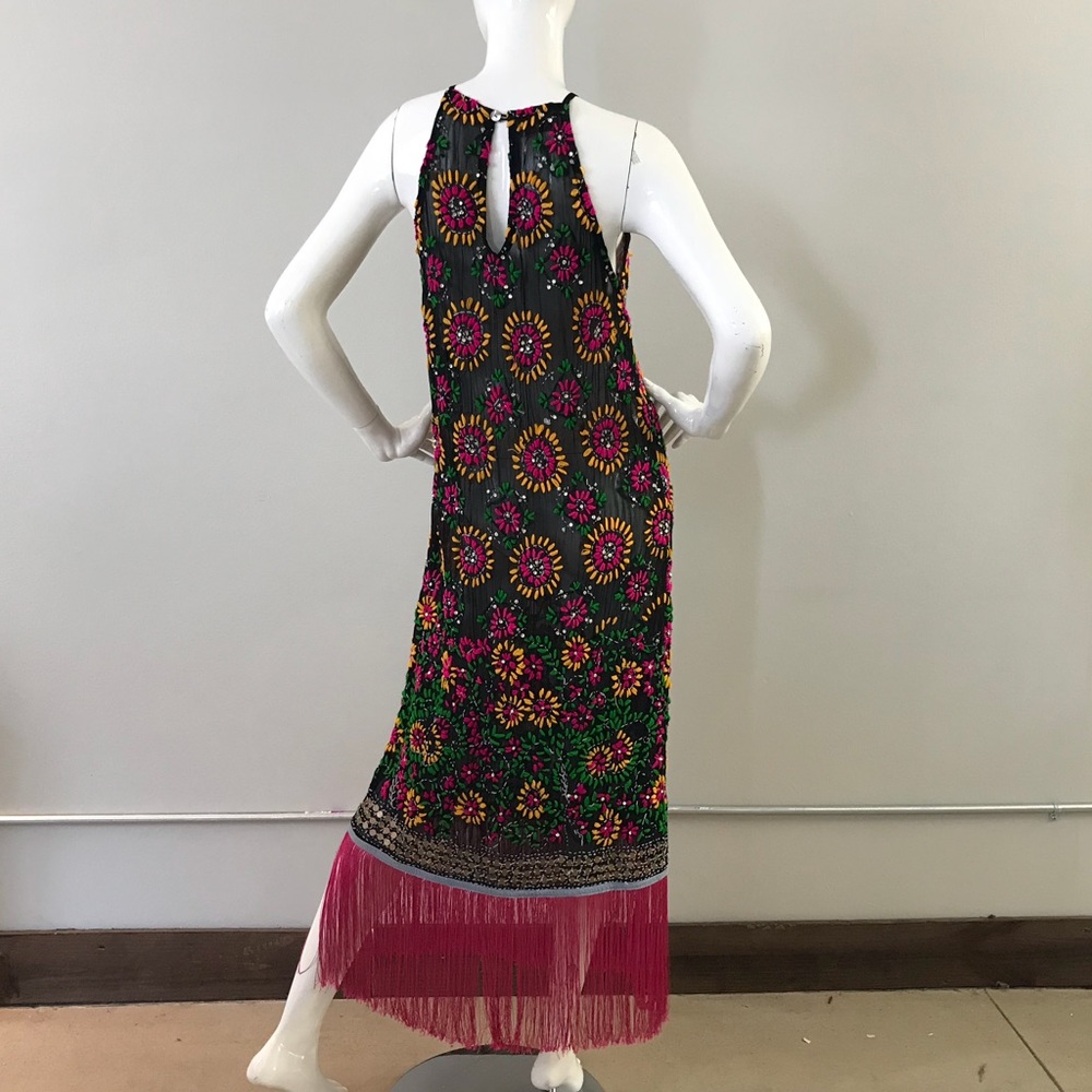 Dress - Picture 8 of 8